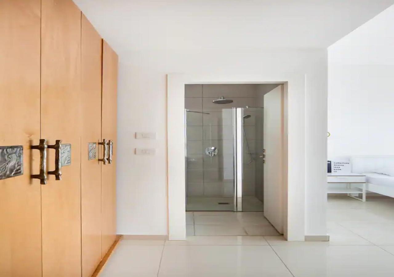 O&O Group- Special Apartment Sea View Luxury Tower Bat Yam Exterior foto