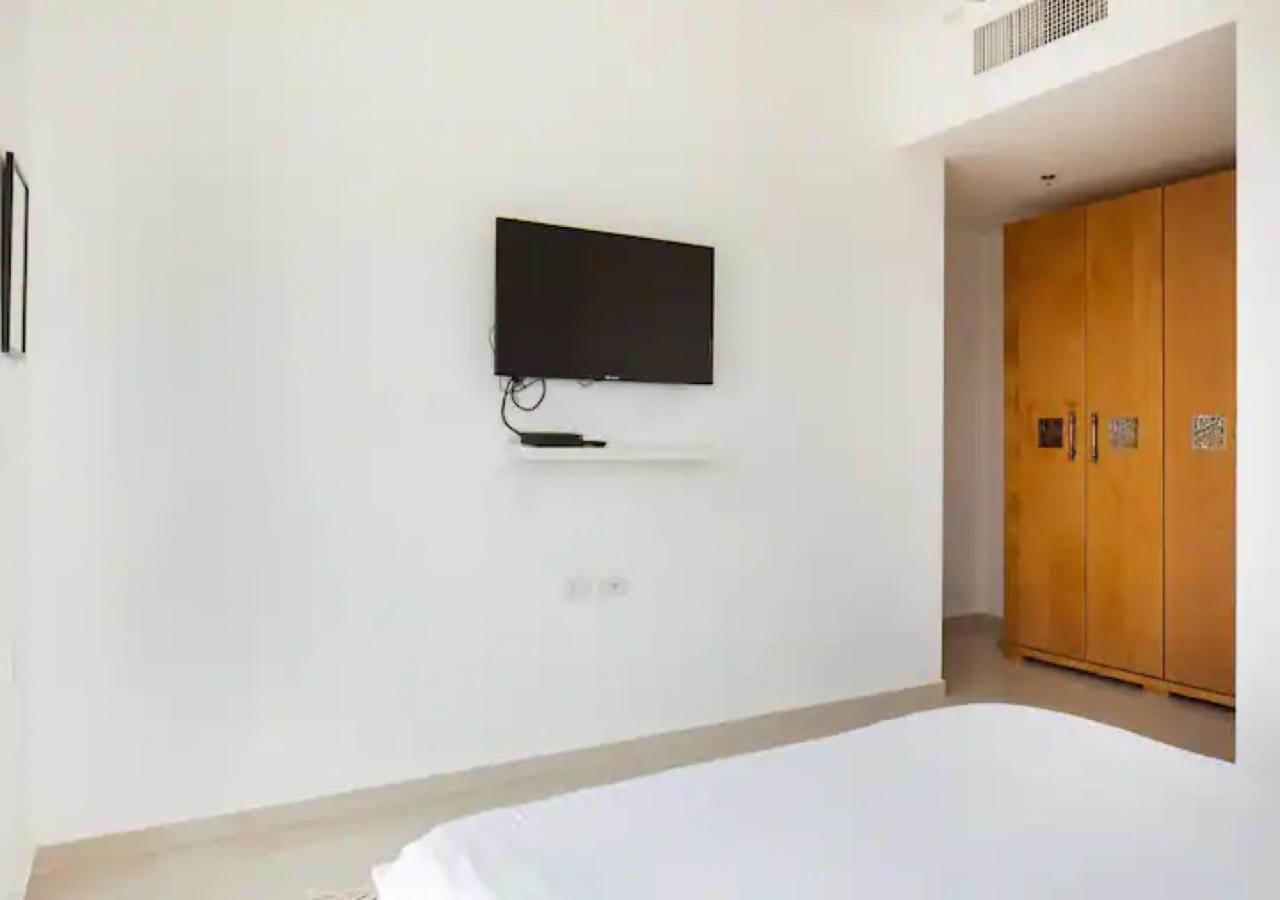 O&O Group- Special Apartment Sea View Luxury Tower Bat Yam Exterior foto